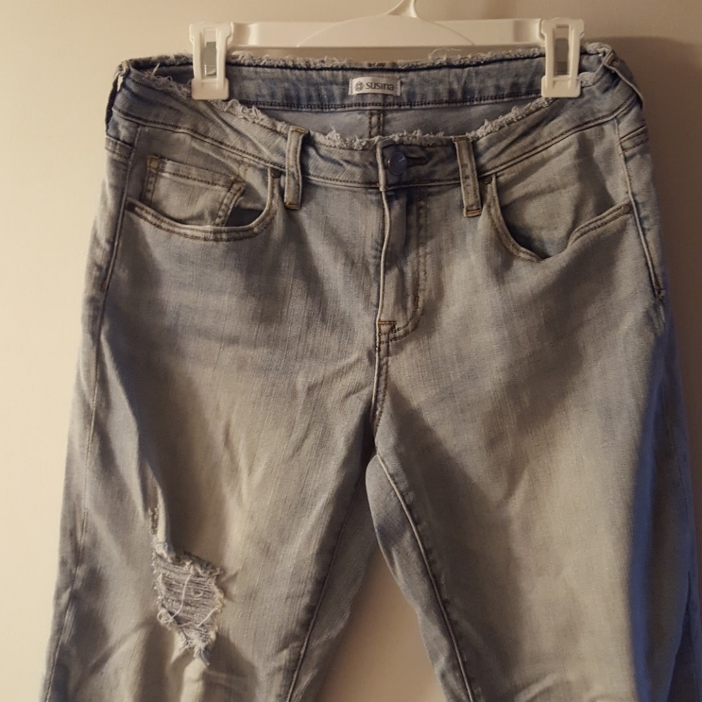 Susina Boyfriend Cut Light Wash Jean, Sz 28 - Picture 2 of 5